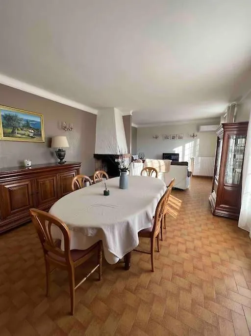 Villa Gesinacris Avec Piscine Camaret-sur-Aigues Holiday home