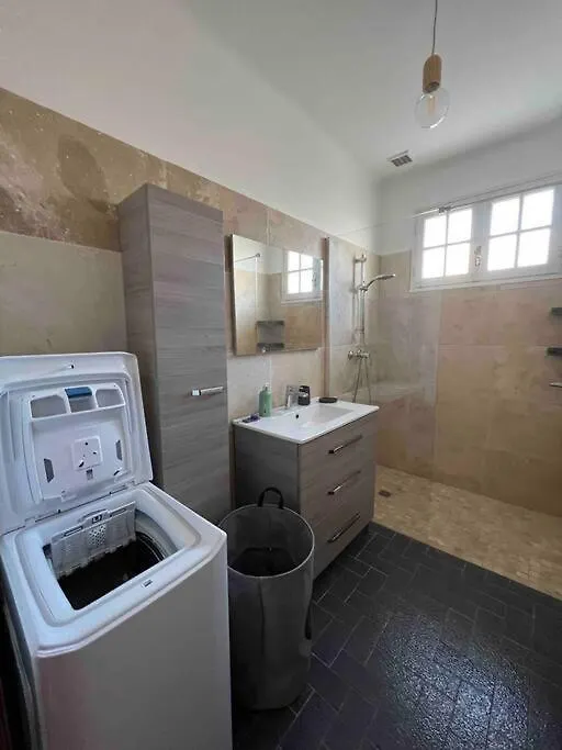 Villa Gesinacris Avec Piscine Camaret-sur-Aigues Holiday home